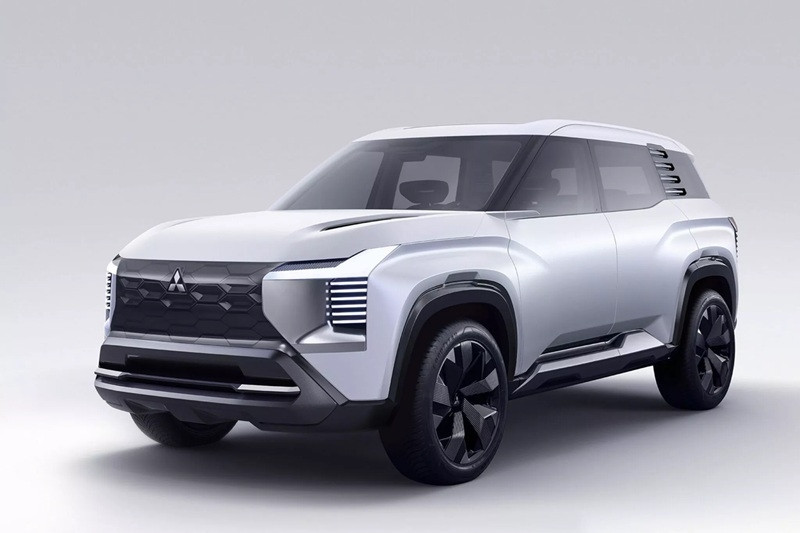 mitsubishi dst concept 2.jpeg
