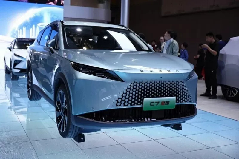 Loạt xe mới dự kiến 'đổ bộ' thị trường Việt Nam vào tháng 8